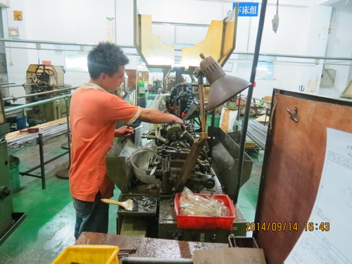 深圳自动车床件生产设备